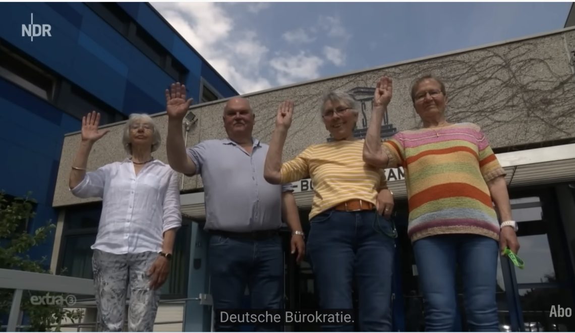 德退休教師臨時幫教烏克蘭難民 要重新登記否則係非法教師